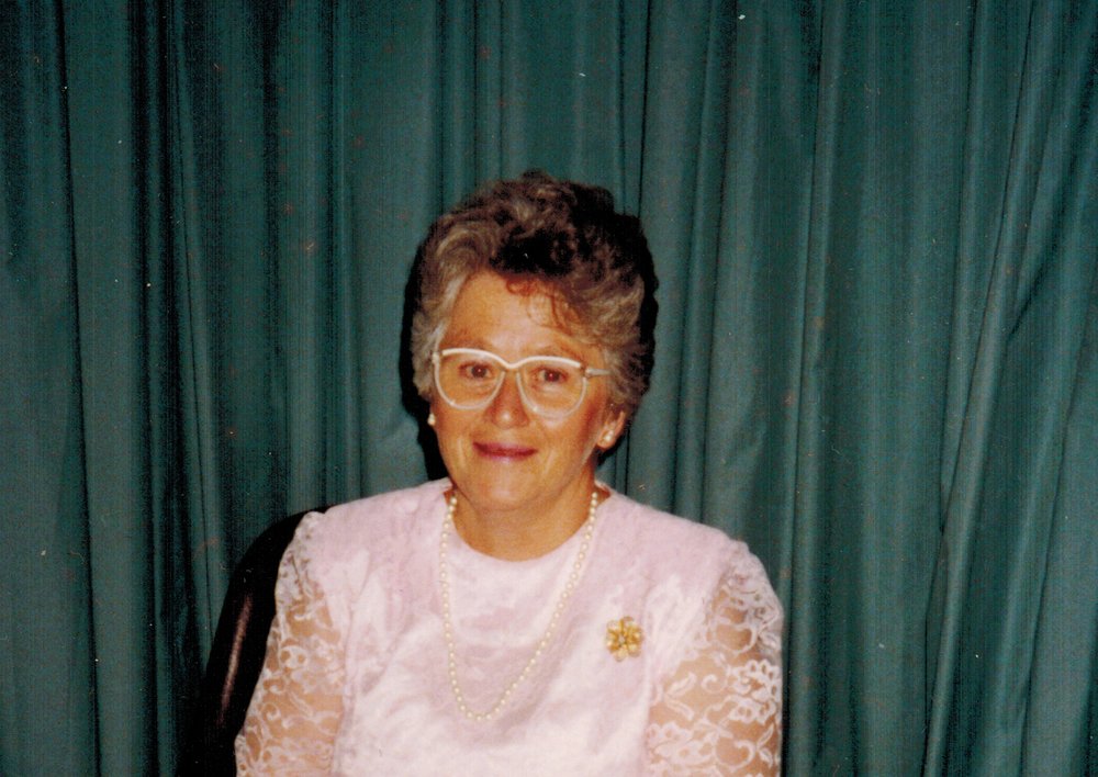 Margaret Davis (nee Thompson)